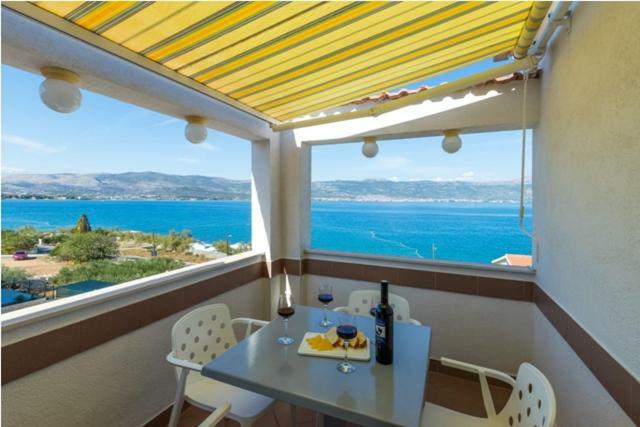 Seaview Apartment Rose 2 Trogir Exterior foto